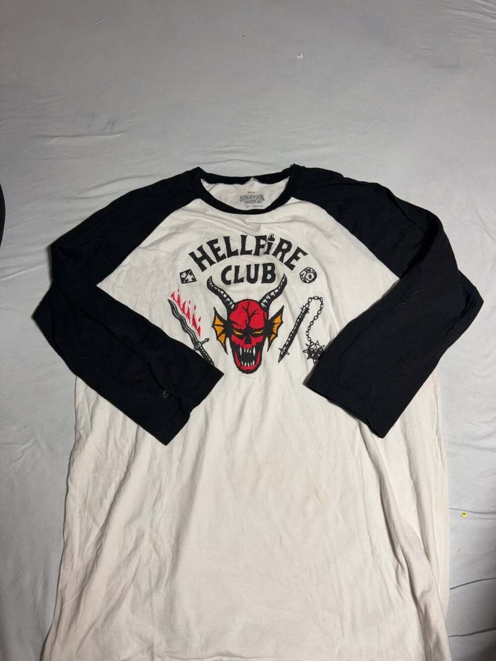 Stranger Things Hellfire Club Raglan 3/4 Sleeve Graphic T-Shirt